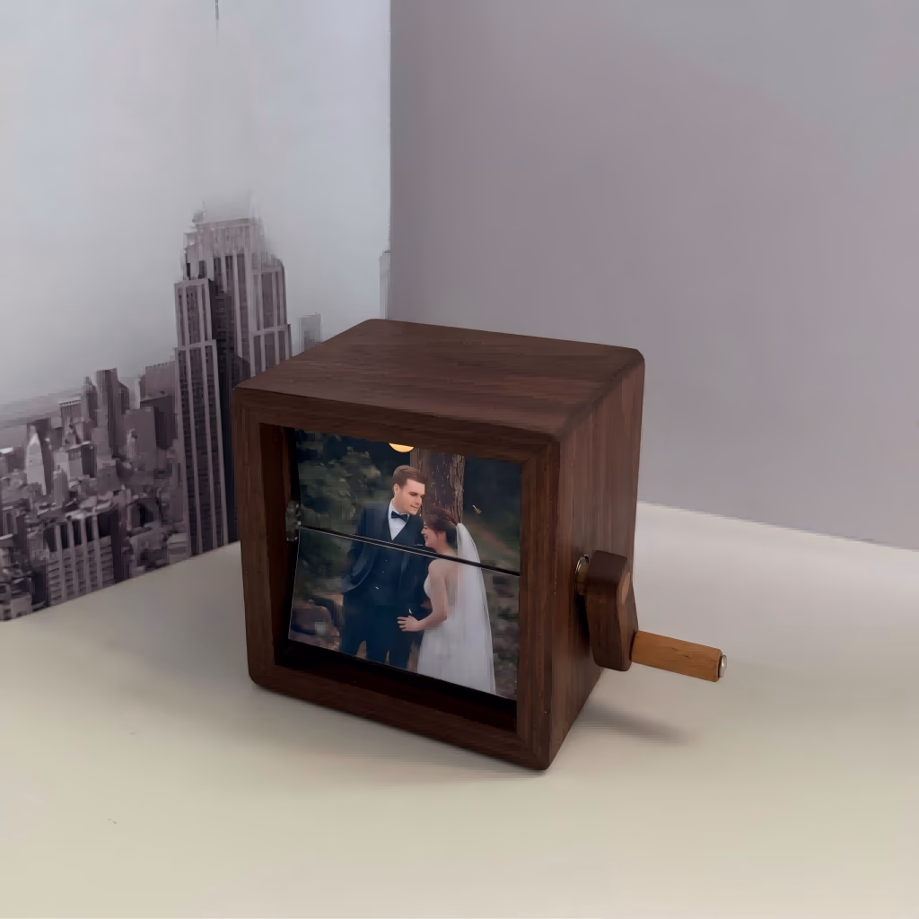 Hand Crank Memory Photo Album
